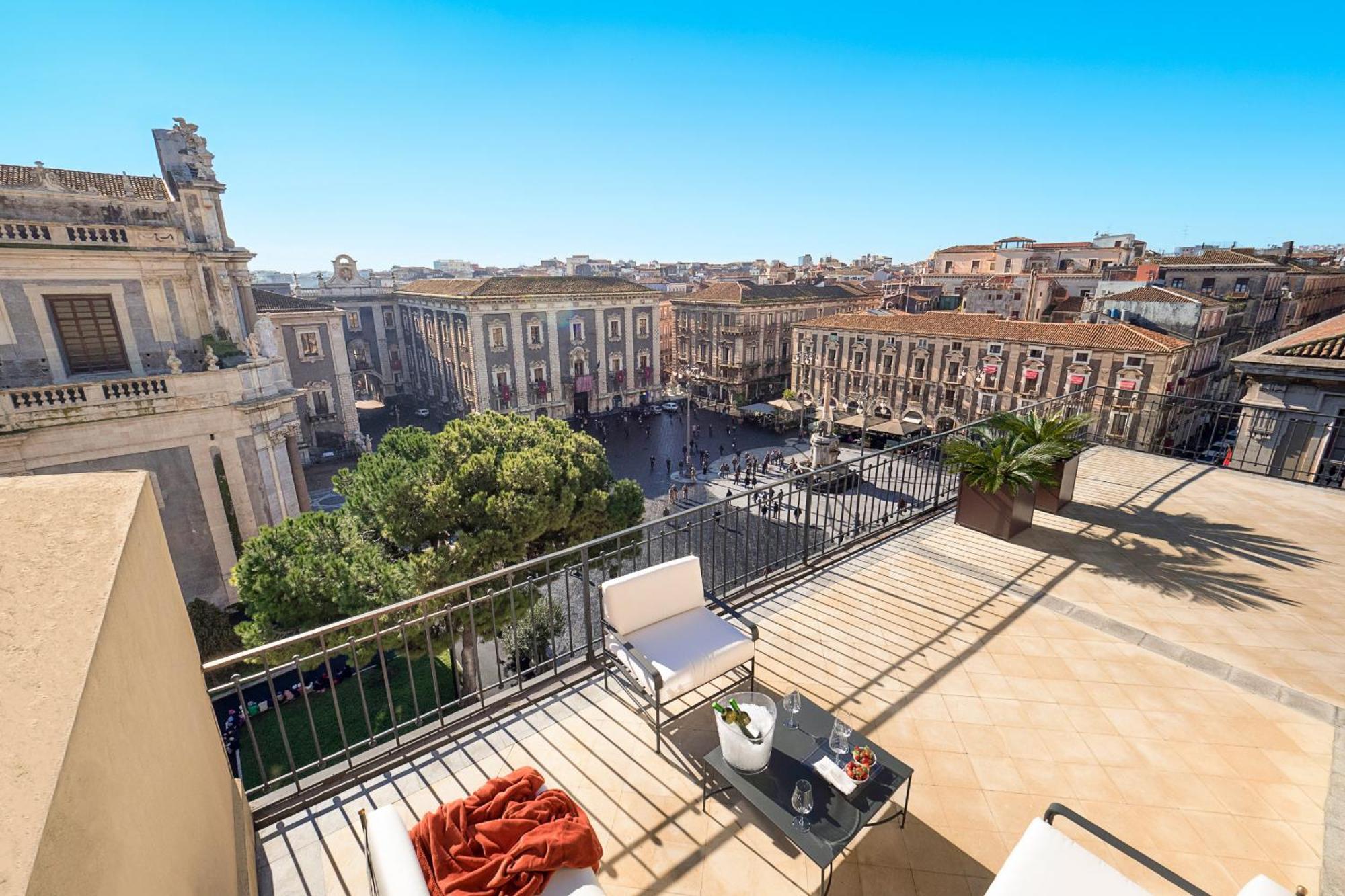 Penthouse Duomo Apartment Catania Ngoại thất bức ảnh